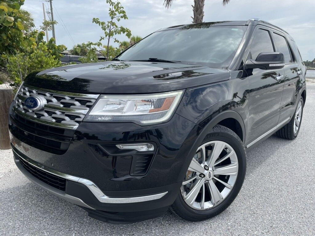 2019 Ford Explorer Limited~CLEAN CARFAX~ONLINE FINANCE~BLUETOOTH~LEATHER SEATS~MOONROOF / SUNROOF~NAVIGATION SYSTEM Sarasota FL
