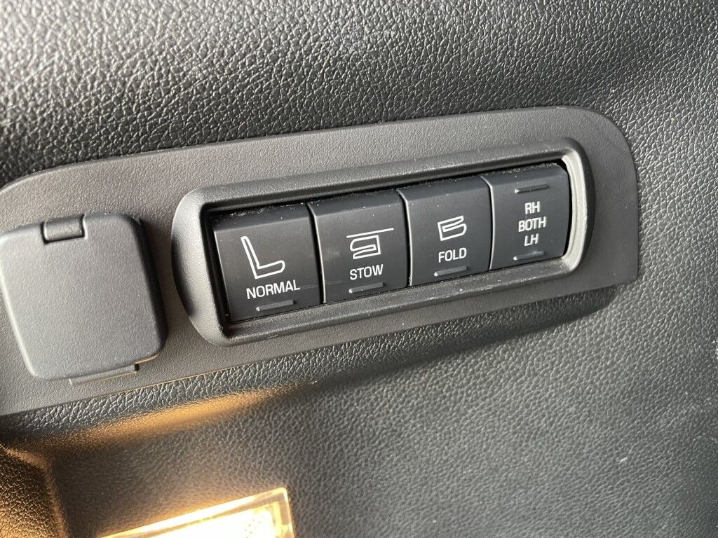 2019 Ford Explorer Limited~CLEAN CARFAX~ONLINE FINANCE~BLUETOOTH~LEATHER SEATS~MOONROOF / SUNROOF~NAVIGATION SYSTEM Sarasota FL