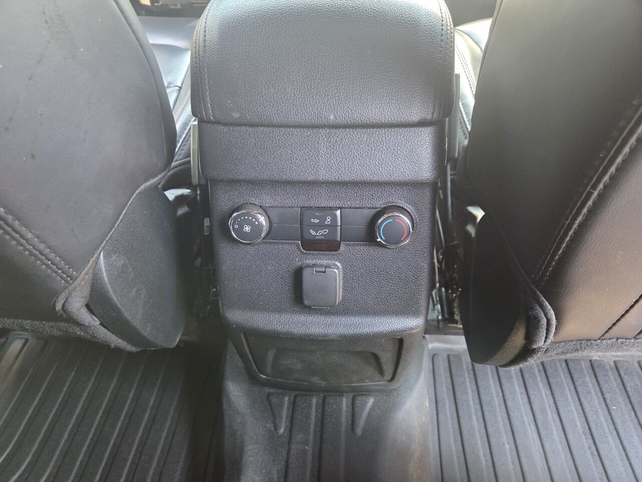 2019 Ford Explorer XLT Charlton MA