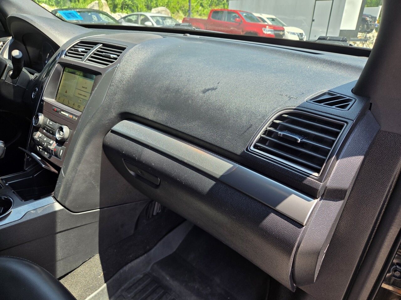 2019 Ford Explorer XLT Charlton MA