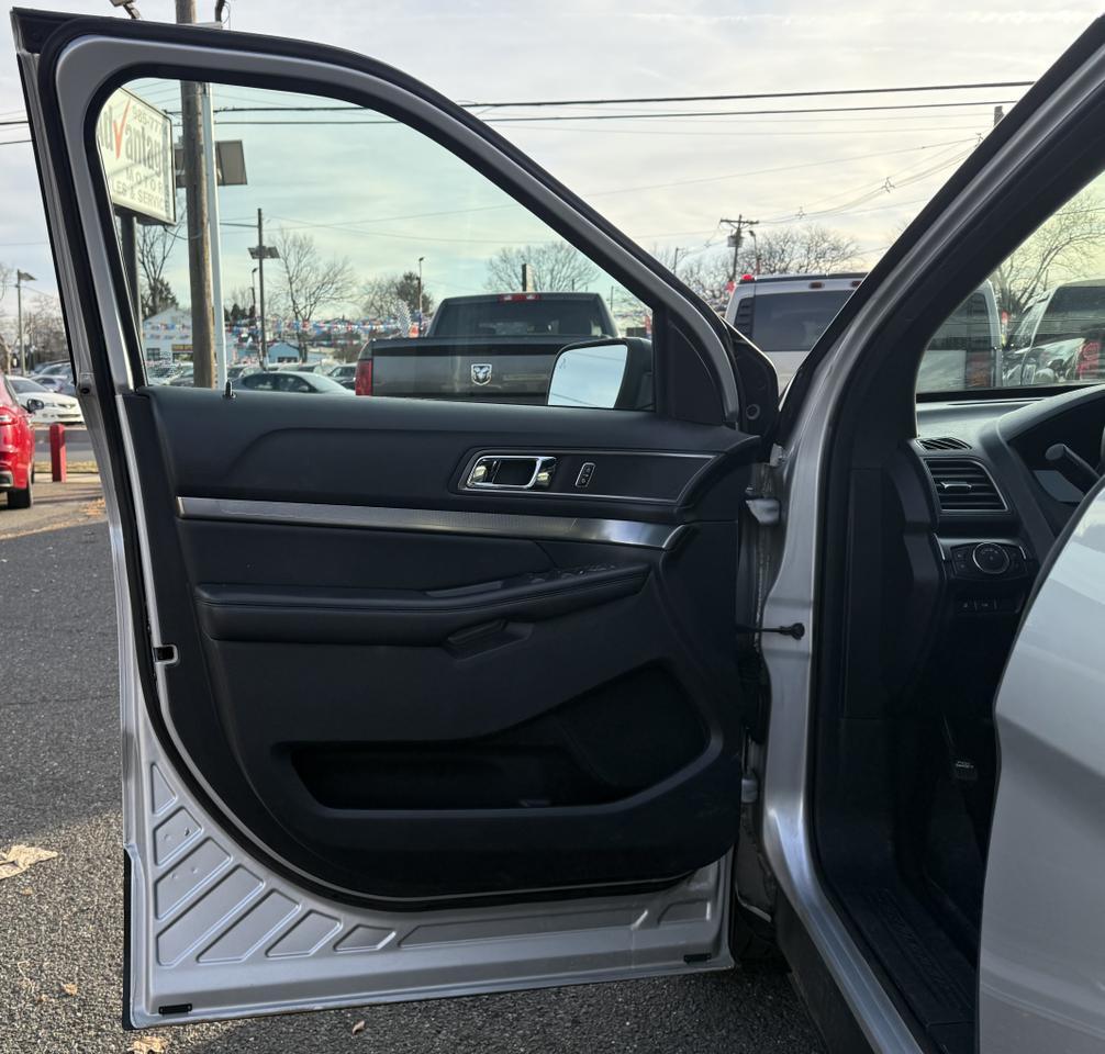 2019 Ford Explorer XLT Edison NJ
