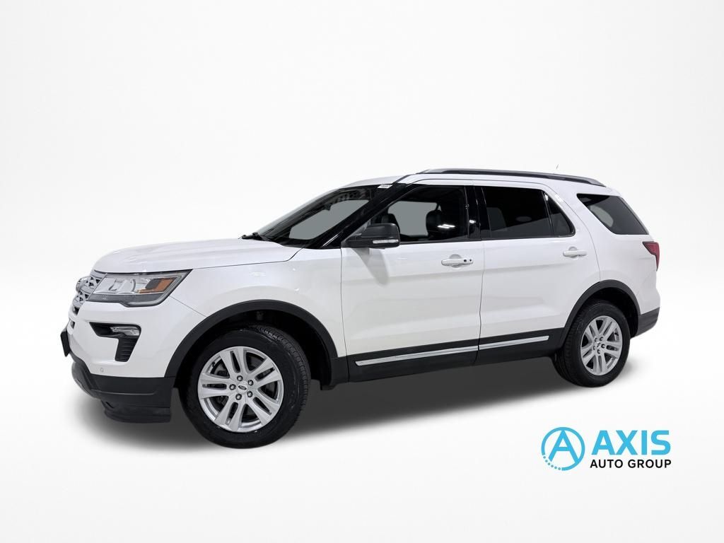2019 Ford Explorer XLT photo 3