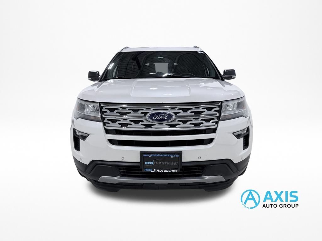 2019 Ford Explorer XLT photo 2
