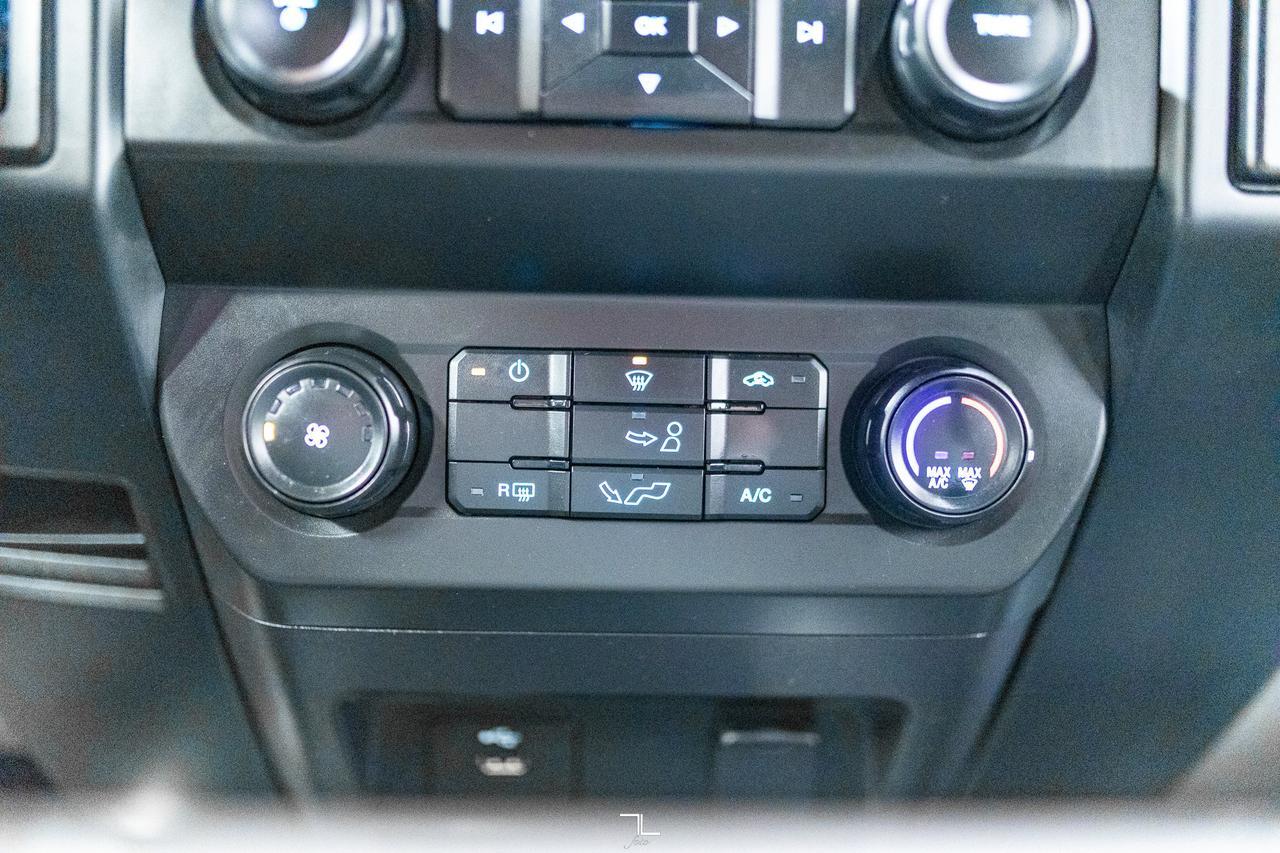 2019 Ford F-150 4x4 Super Cab XL BCam Topper Red Deer AB