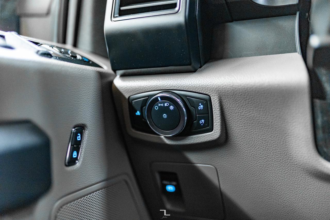 2019 Ford F-150 4x4 Super Cab XL BCam Topper Red Deer AB