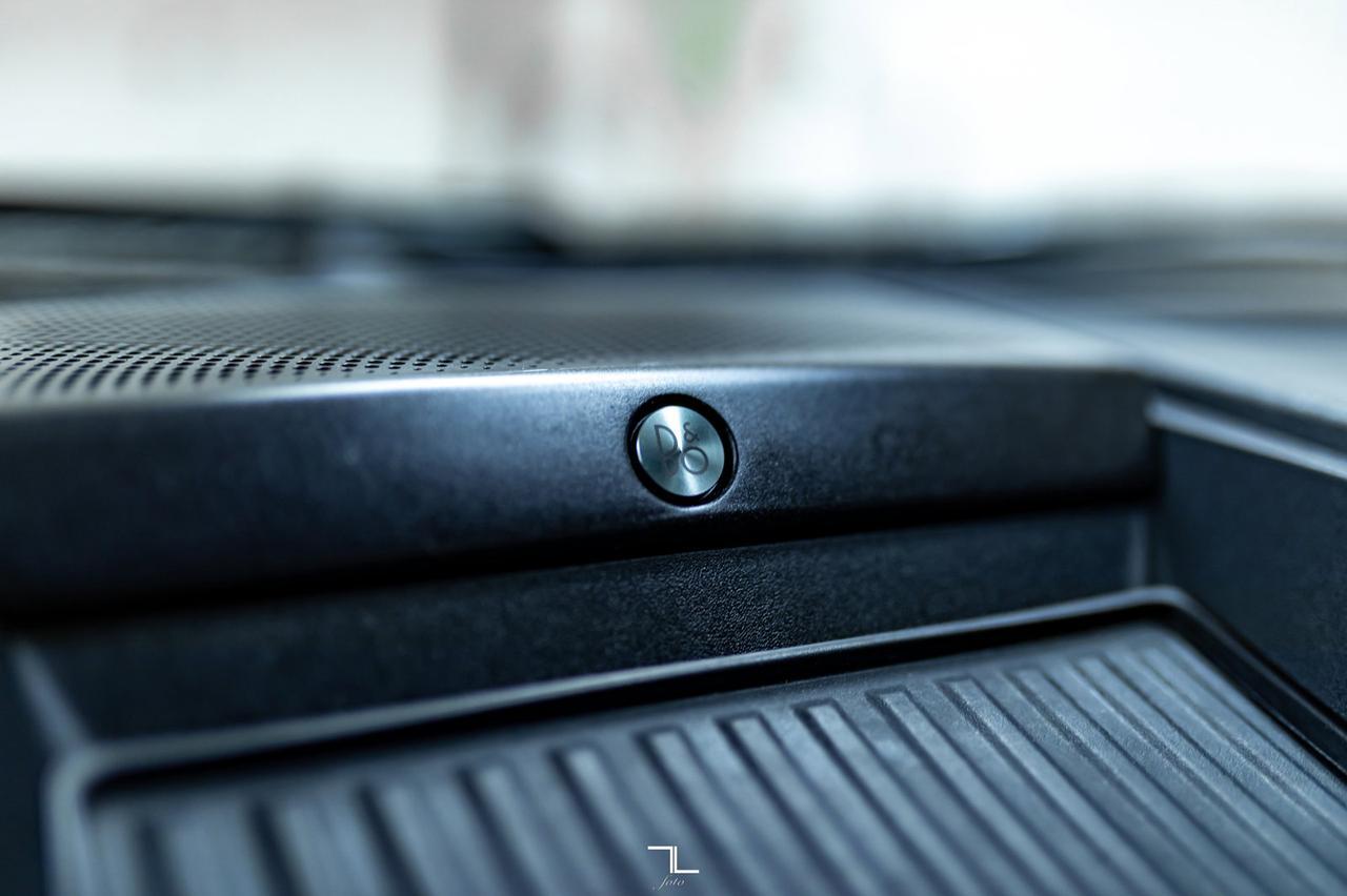 2019 Ford F-150 4x4 Super Crew Lariat Diesel Leather Roof Nav Red Deer AB