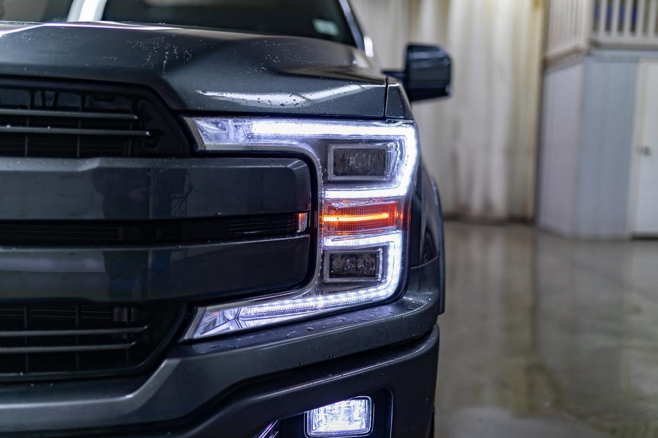 2019 Ford F-150 4x4 Super Crew Lariat Diesel Leather Roof Nav Red Deer AB