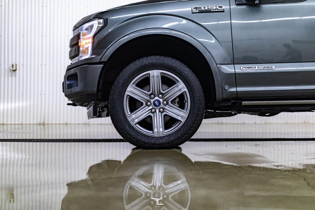 2019 Ford F-150 4x4 Super Crew Lariat Diesel Leather Roof Nav Red Deer AB