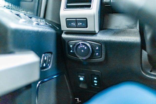 2019 Ford F-150 4x4 Super Crew Lariat Diesel Leather Roof Nav Red Deer AB