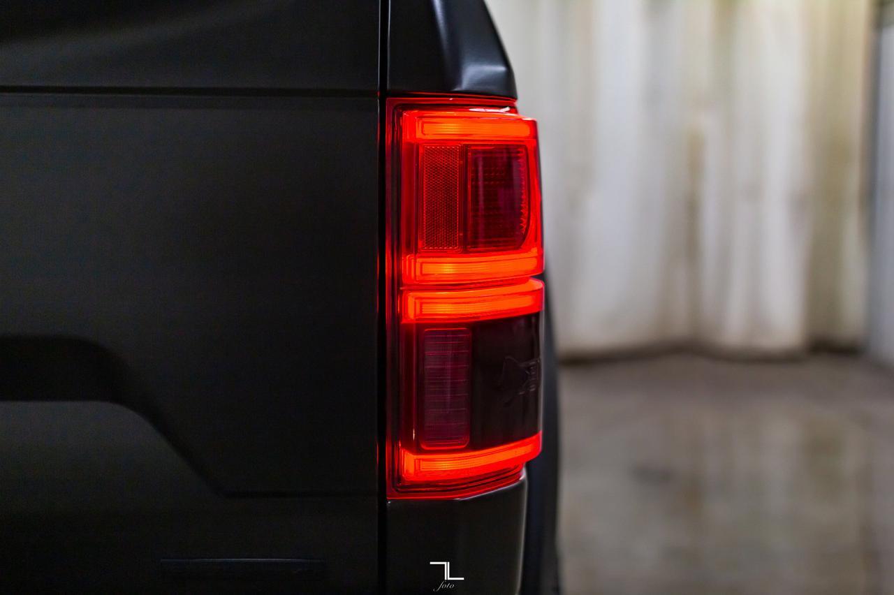 2019 Ford F-150 4x4 Super Crew Lariat Lift Wheels Leather Roof Nav Red Deer AB