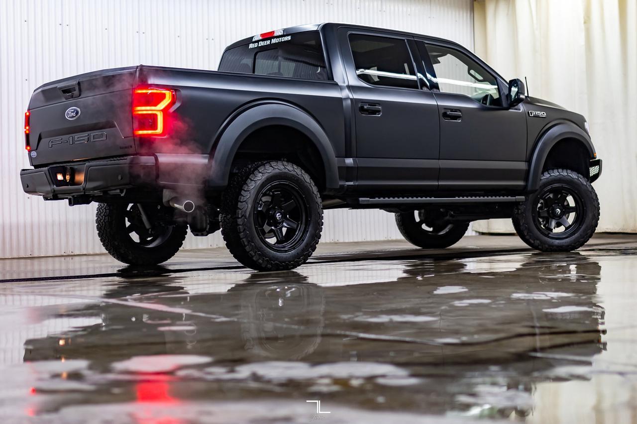 2019 Ford F-150 4x4 Super Crew Lariat Lift Wheels Leather Roof Nav Red Deer AB