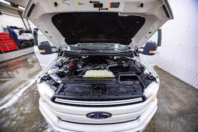 2019 Ford F-150 4x4 Super Crew Lariat Longbox Leather Roof Nav BCam Red Deer AB