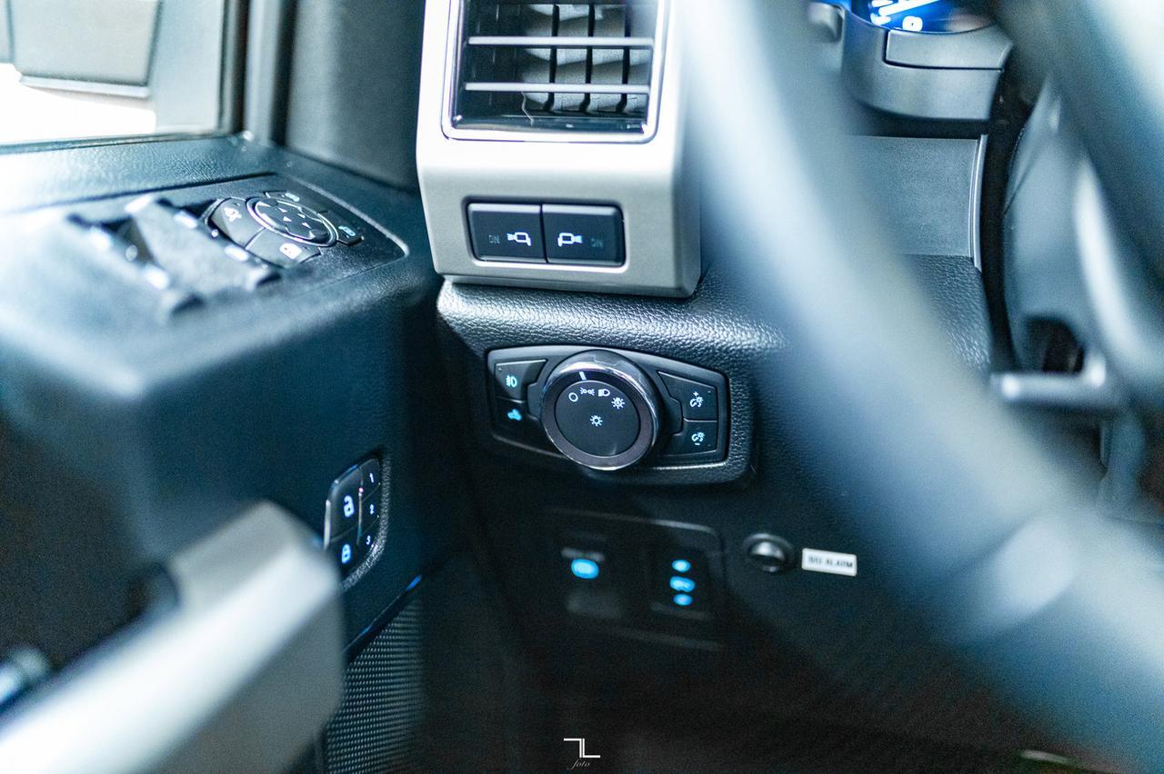 2019 Ford F-150 4x4 Super Crew Lariat Longbox Leather Roof Nav BCam Red Deer AB