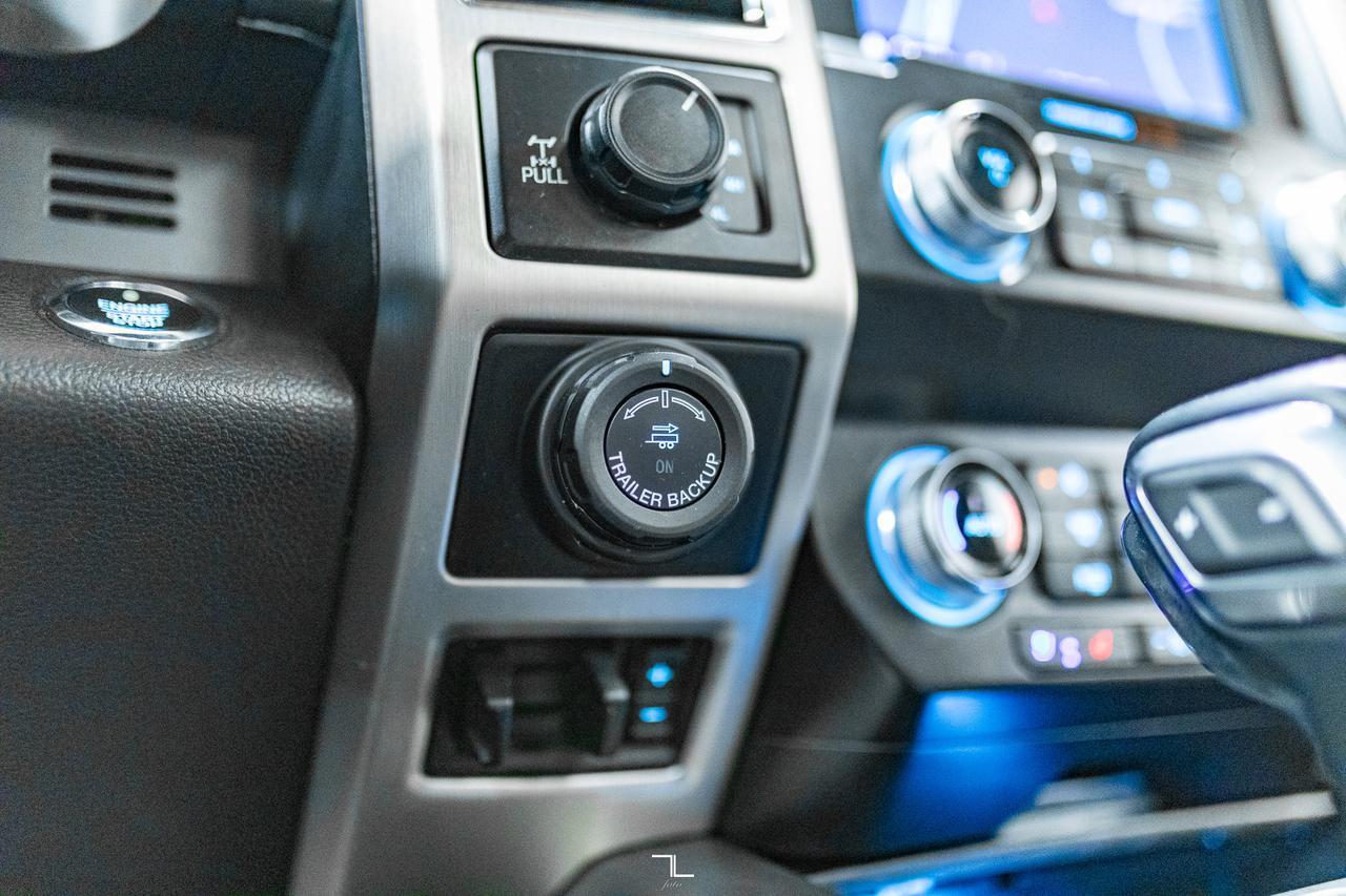 2019 Ford F-150 4x4 Super Crew Platinum FX4 Leather Roof Nav BCam Red Deer AB