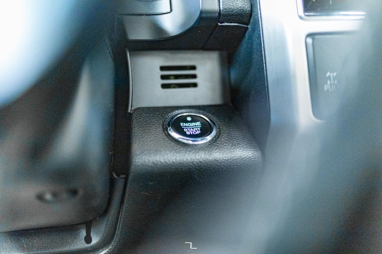 2019 Ford F-150 4x4 Super Crew Platinum FX4 Leather Roof Nav BCam Red Deer AB