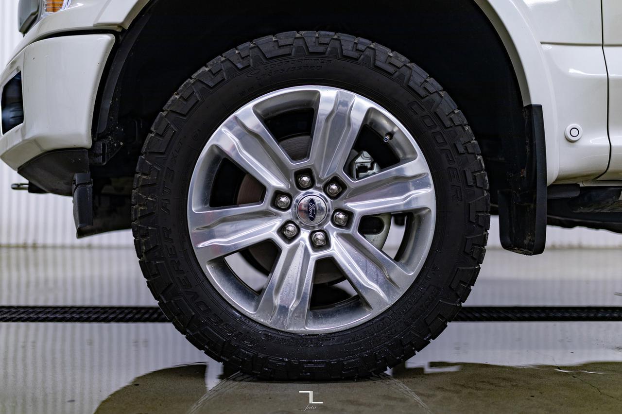 2019 Ford F-150 4x4 Super Crew Platinum Leather Roof Nav BCam Red Deer AB