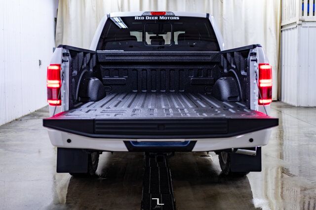 2019 Ford F-150 4x4 Super Crew Platinum Leather Roof Nav BCam Red Deer AB