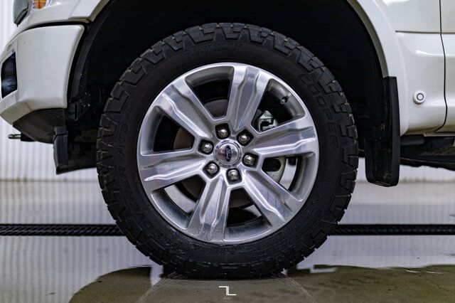 2019 Ford F-150 4x4 Super Crew Platinum Leather Roof Nav BCam Red Deer AB