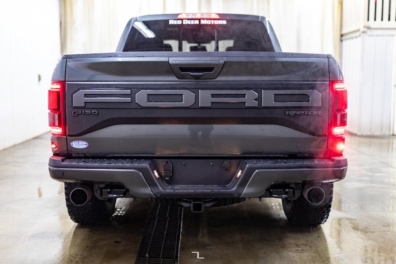 2019 Ford F-150 4x4 Super Crew Raptor Leather Roof Nav BCam Red Deer AB