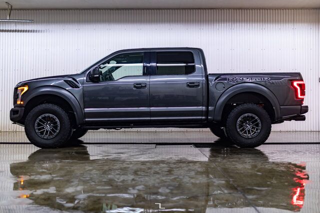 2019 Ford F-150 4x4 Super Crew Raptor Leather Roof Nav BCam Red Deer AB