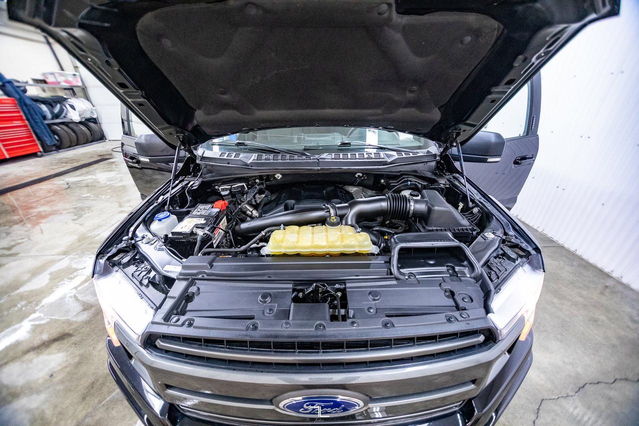 2019 Ford F-150 4x4 Super Crew XLT FX4 Nav Roof BCam Red Deer AB
