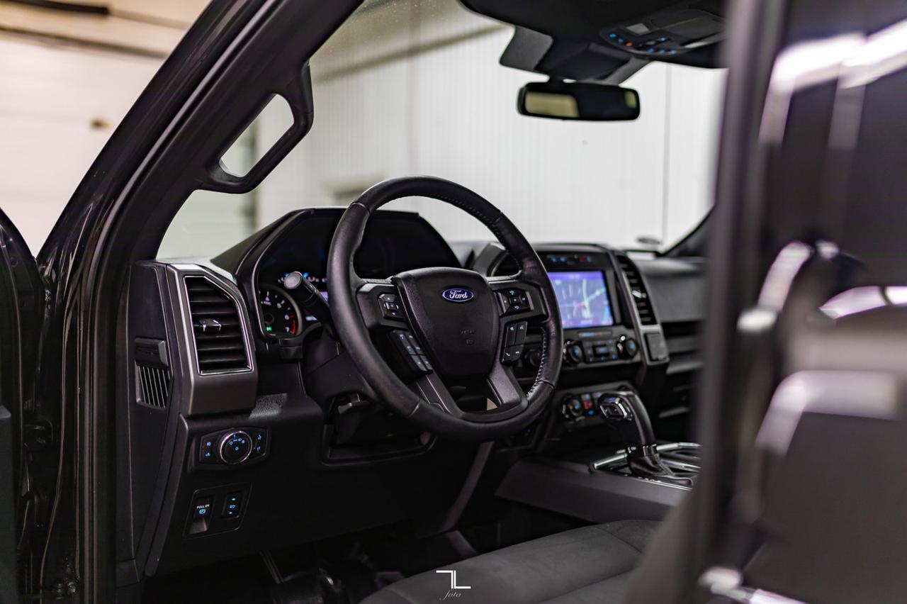 2019 Ford F-150 4x4 Super Crew XLT FX4 Nav Roof BCam Red Deer AB