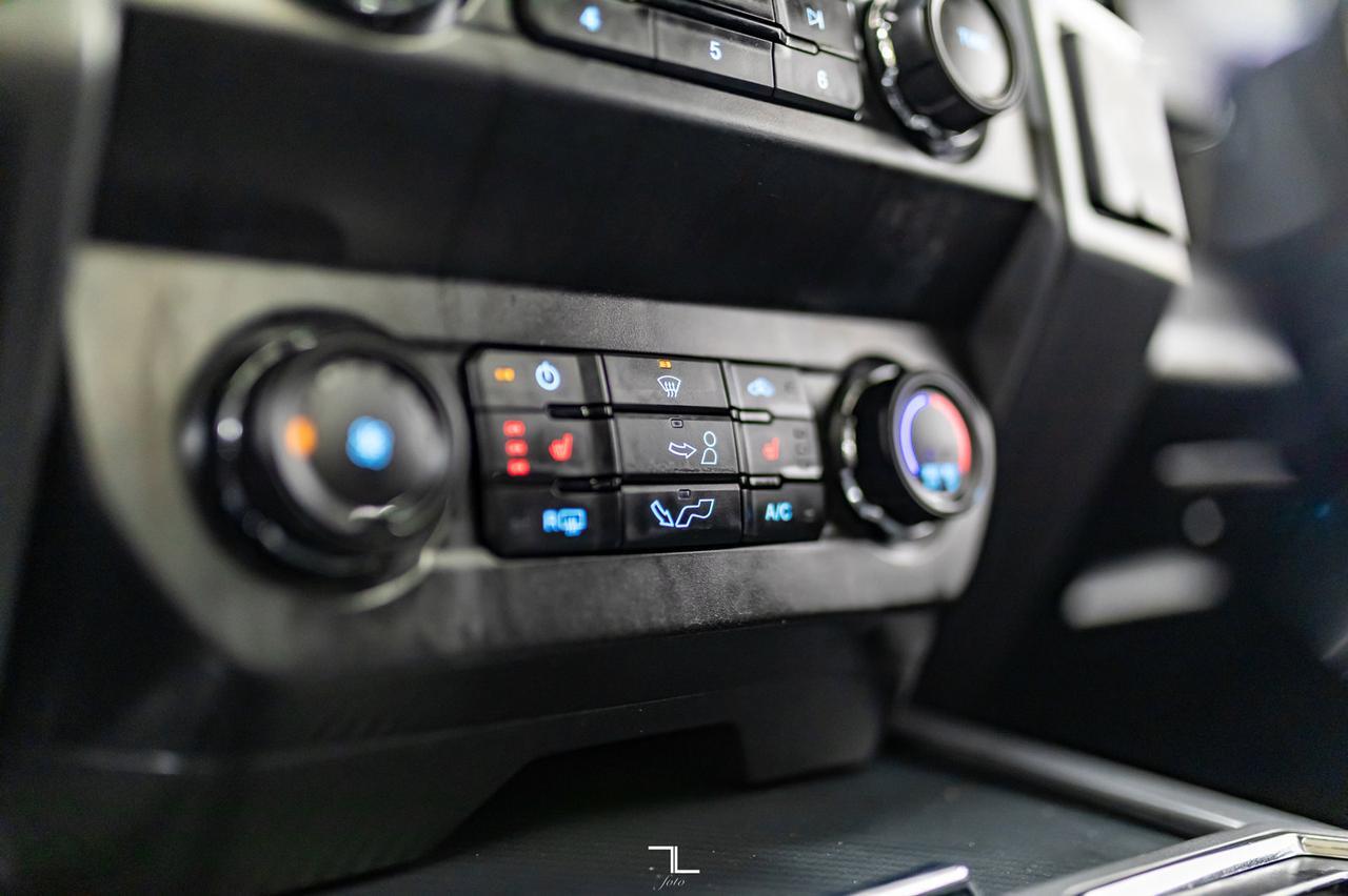 2019 Ford F-150 4x4 Super Crew XLT FX4 Nav Roof BCam Red Deer AB