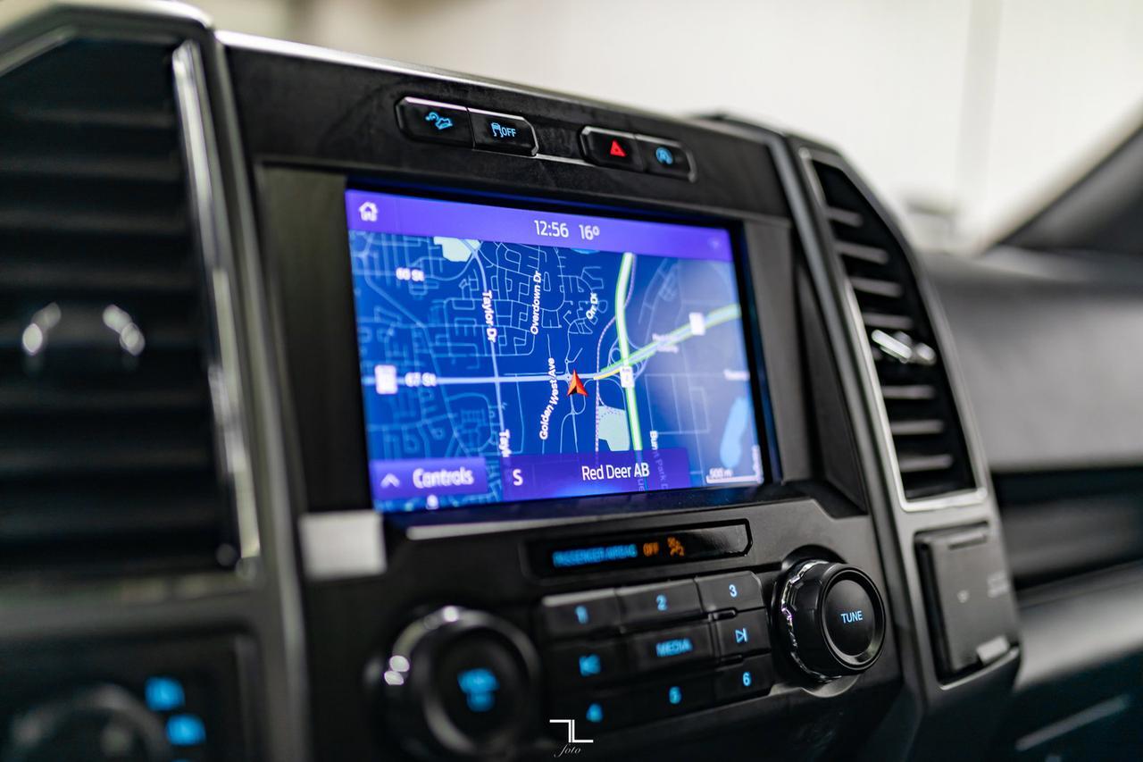 2019 Ford F-150 4x4 Super Crew XLT FX4 Nav Roof BCam Red Deer AB