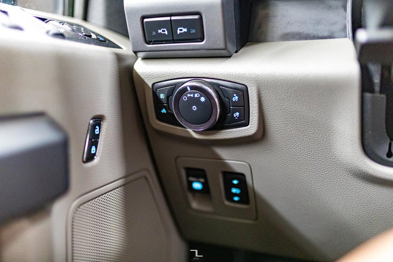 2019 Ford F-150 4x4 Super Crew XLT XTR Nav BCam Red Deer AB