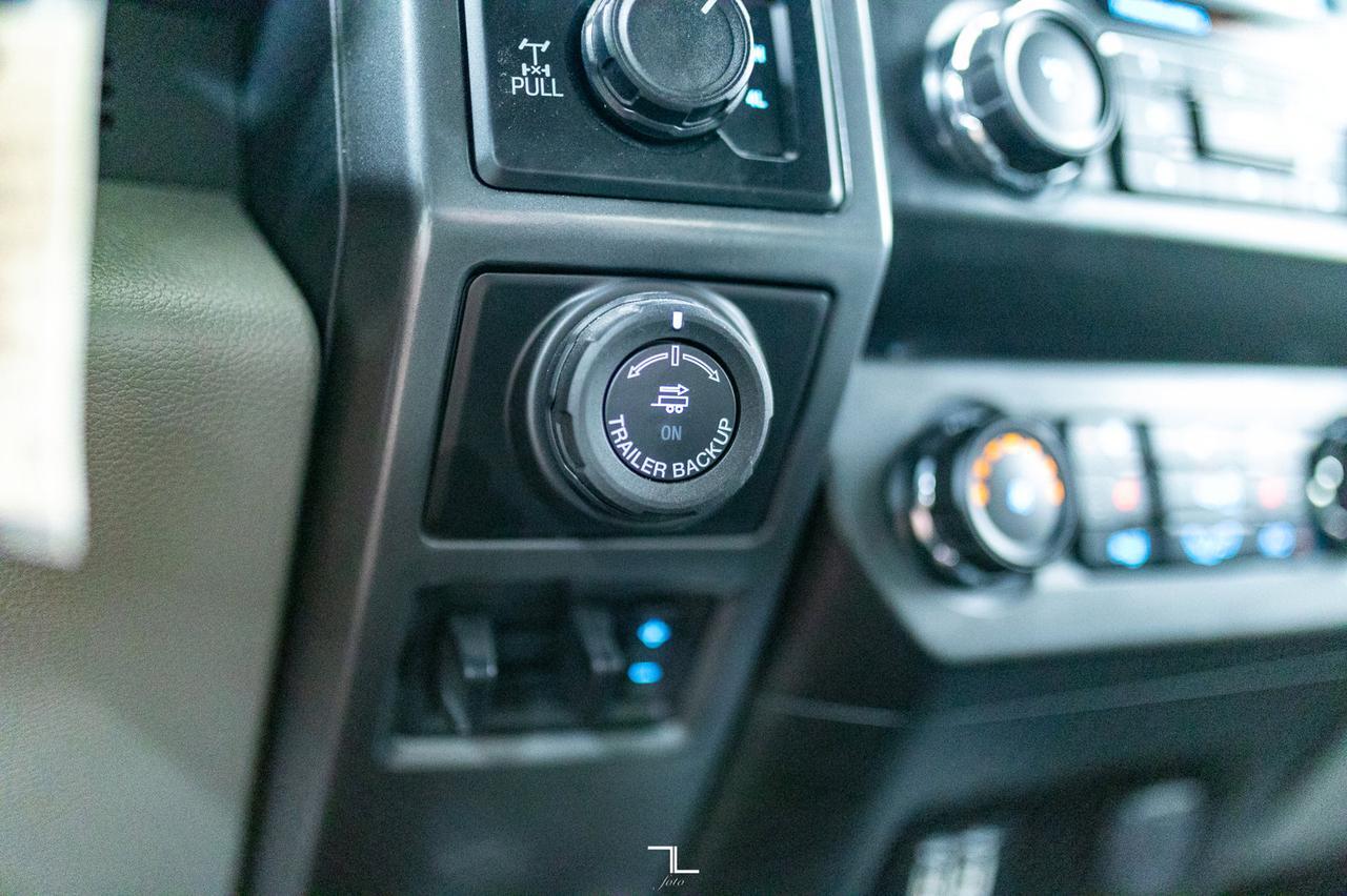 2019 Ford F-150 4x4 Super Crew XLT XTR Nav BCam Red Deer AB