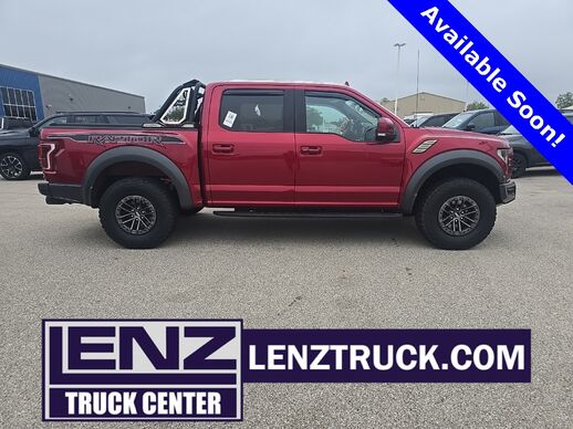 2019_Ford_F-150_4x4 SuperCrew Raptor_ Fond du Lac WI