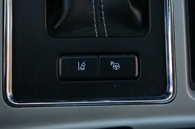 2019 Ford F-150 LARIAT 4X4 / Tech PKG / Pano Sunroof! High Point NC