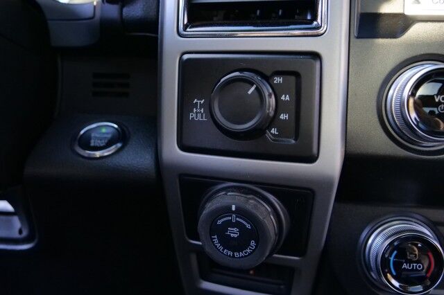 2019 Ford F-150 LARIAT 4X4 / Tech PKG / Pano Sunroof! High Point NC