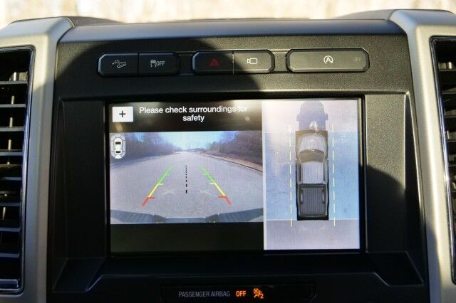 2019 Ford F-150 LARIAT 4X4 / Tech PKG / Pano Sunroof! High Point NC