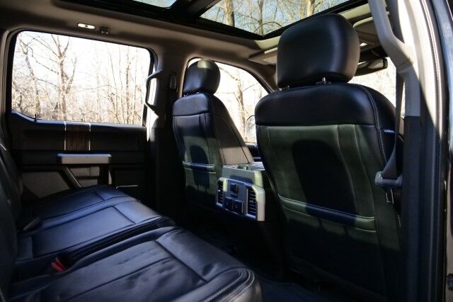 2019 Ford F-150 LARIAT 4X4 / Tech PKG / Pano Sunroof! High Point NC