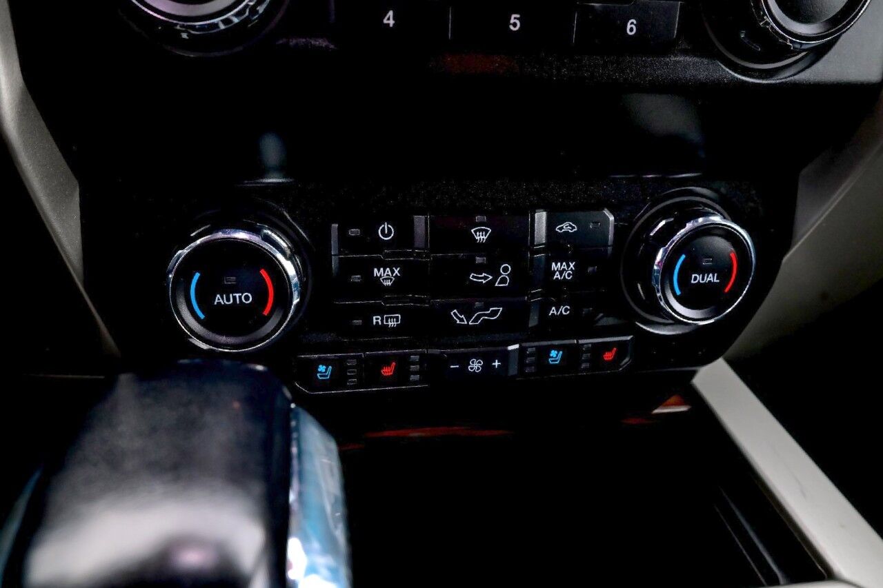 2019 Ford F-150 LARIAT, Nav, 20'' Chrome Wheels, Appearence Pkg Springfield NJ