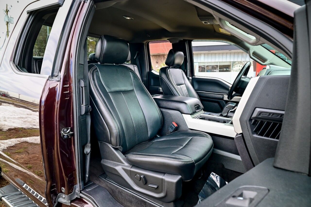 2019 Ford F-150 LARIAT, Nav, 20'' Chrome Wheels, Appearence Pkg Springfield NJ