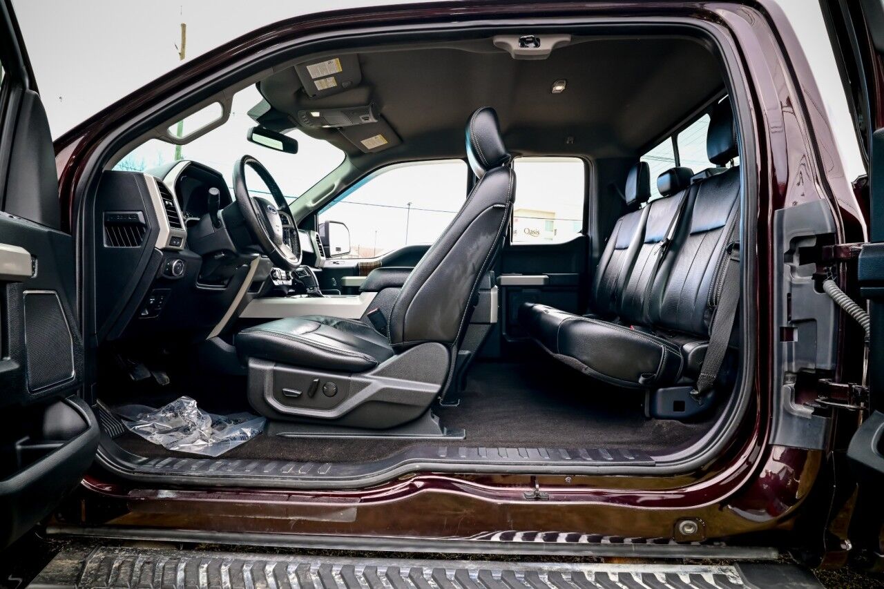 2019 Ford F-150 LARIAT, Nav, 20'' Chrome Wheels, Appearence Pkg Springfield NJ