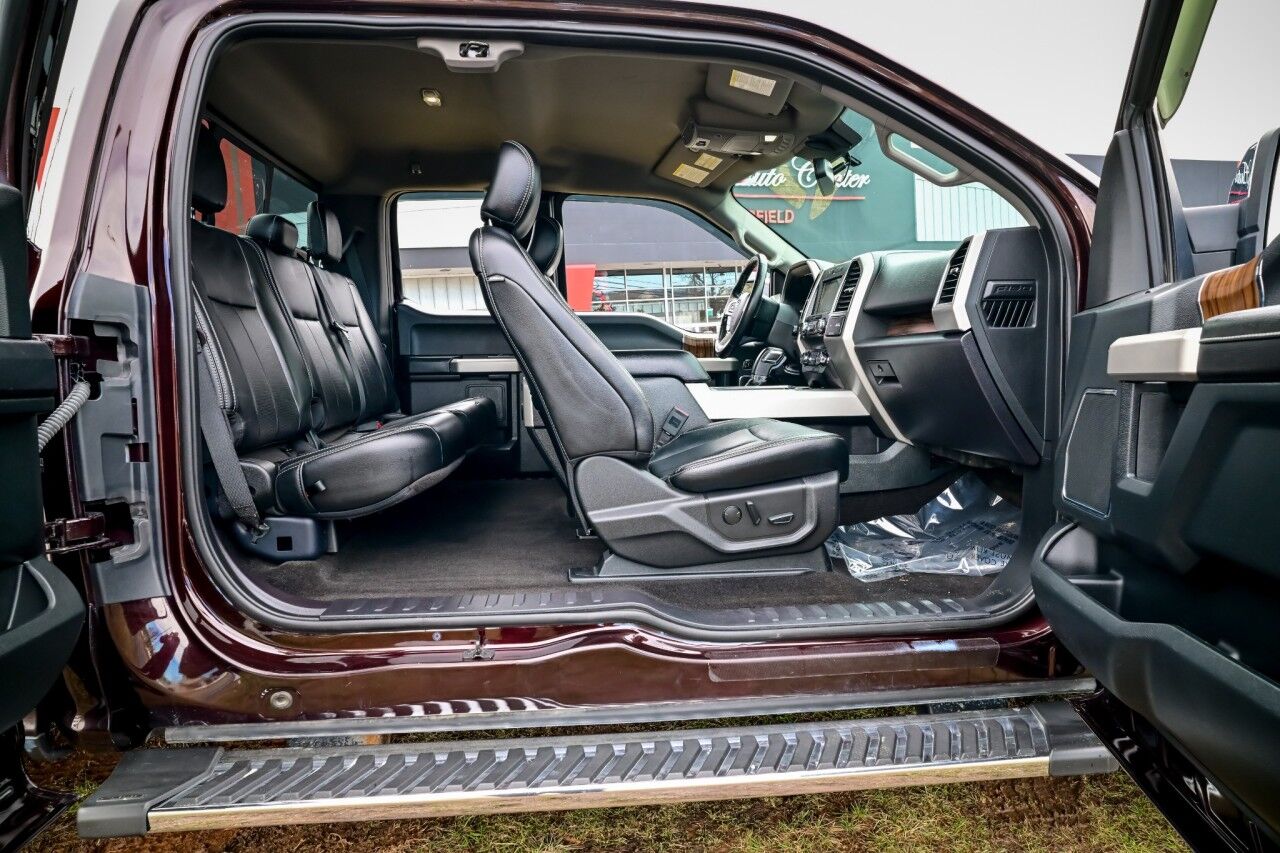 2019 Ford F-150 LARIAT, Nav, 20'' Chrome Wheels, Appearence Pkg Springfield NJ