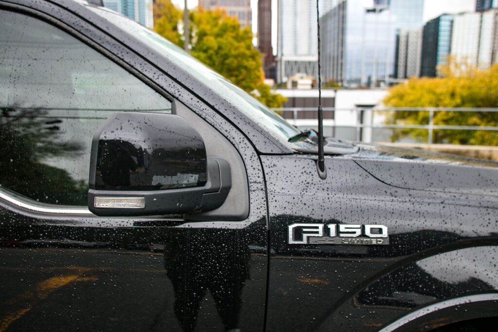 2019 Ford F-150 Limited photo 2