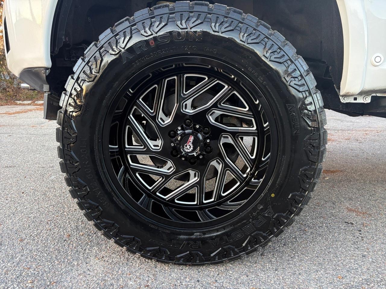 2019 Ford F-150 Limited, POWER RUNNING BOARDS, TWIN PANEL MOONROOF, REMOTE TAILGATE, 360 BACKUP CAMERA, LANE KEEP ASSIST, HEATED & COOLING SEATS, LOW MILES, RIDE A FORD TODAY! Virginia Beach VA