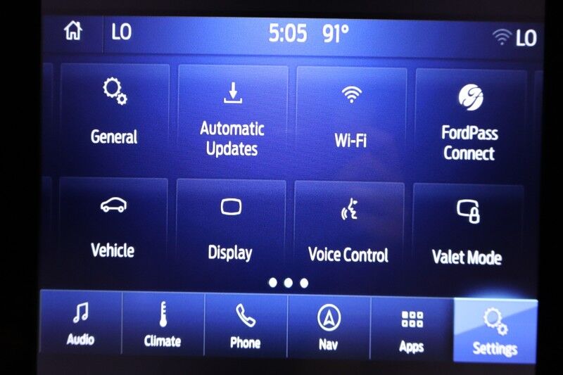 2019 Ford F-150 Platinum 3.0L Diesel GPS Sunroof 35in Tires Ready Lift Arlington TX