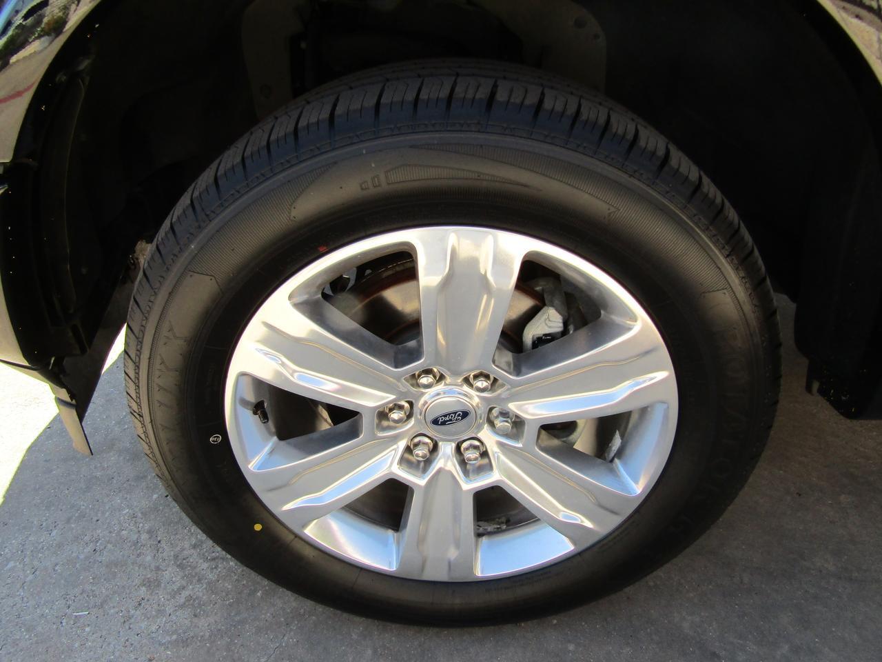 2019 Ford F-150 Platinum 4WD SuperCrew 5.5 Box Grand Prairie TX