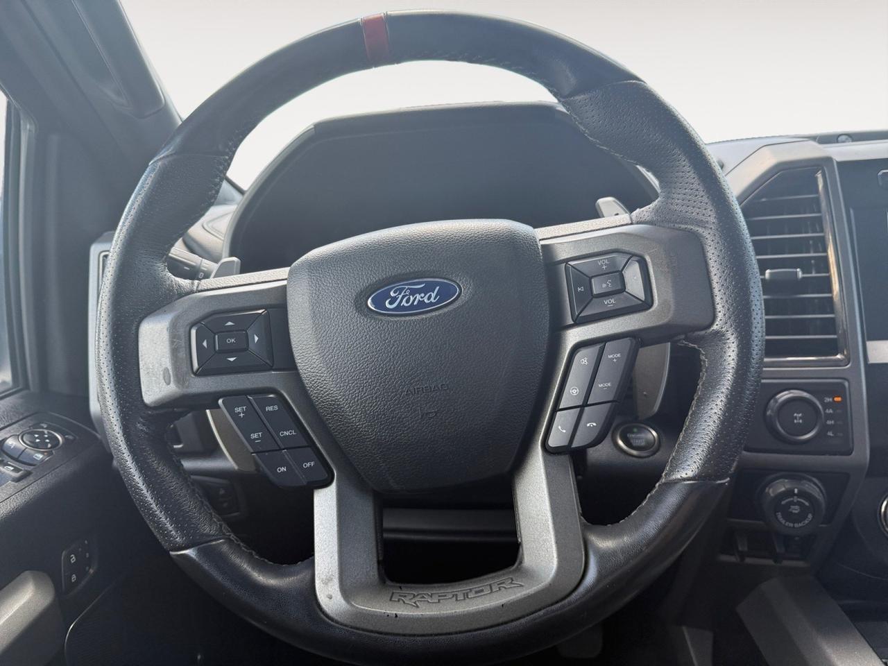 2019 Ford F-150 Raptor, HEATED/VENTILATED SEATS, MOONROOF, TONNEAU COVER, HEATED STEERING WHEEL, BLUETOOTH, RUNNING BOARDS, TOW PACKAGE, POWER SLIDING REAR WINDOW, B&O SPEAKERS, BACKUP CAMERA, ONLY 1 OWNER, DON'T LET THIS RAPTOR PASS YOU BY! Norfolk VA