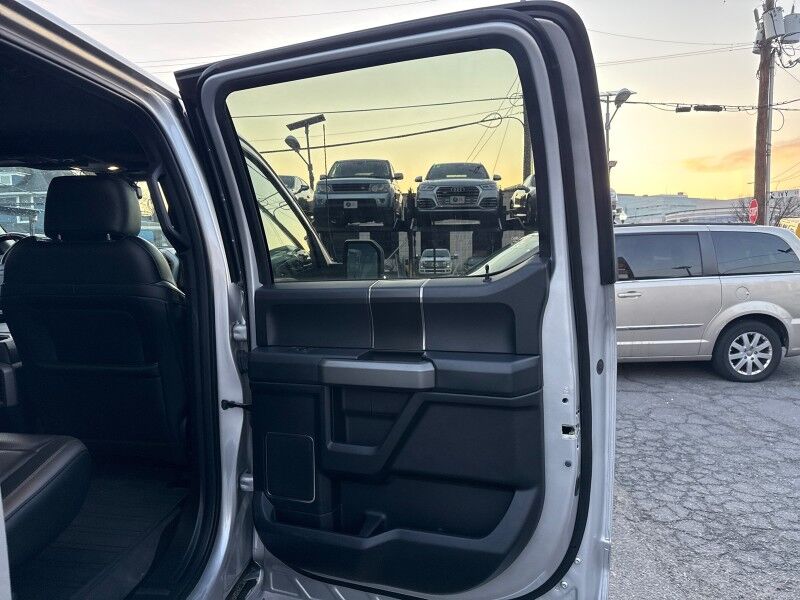 2019 Ford F-150 Raptor SuperCrew 4WD w/ Equipment Group 802A Luxury Arlington VA