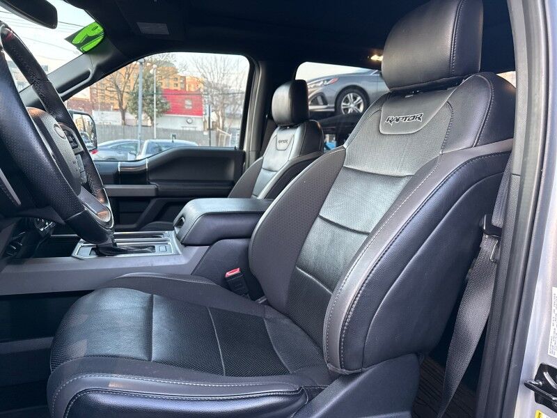 2019 Ford F-150 Raptor SuperCrew 4WD w/ Equipment Group 802A Luxury Arlington VA