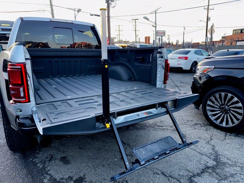 2019 Ford F-150 Raptor SuperCrew 4WD w/ Equipment Group 802A Luxury Arlington VA