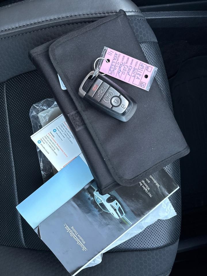 2019 Ford F-150 Raptor SuperCrew 4WD w/ Equipment Group 802A Luxury Arlington VA