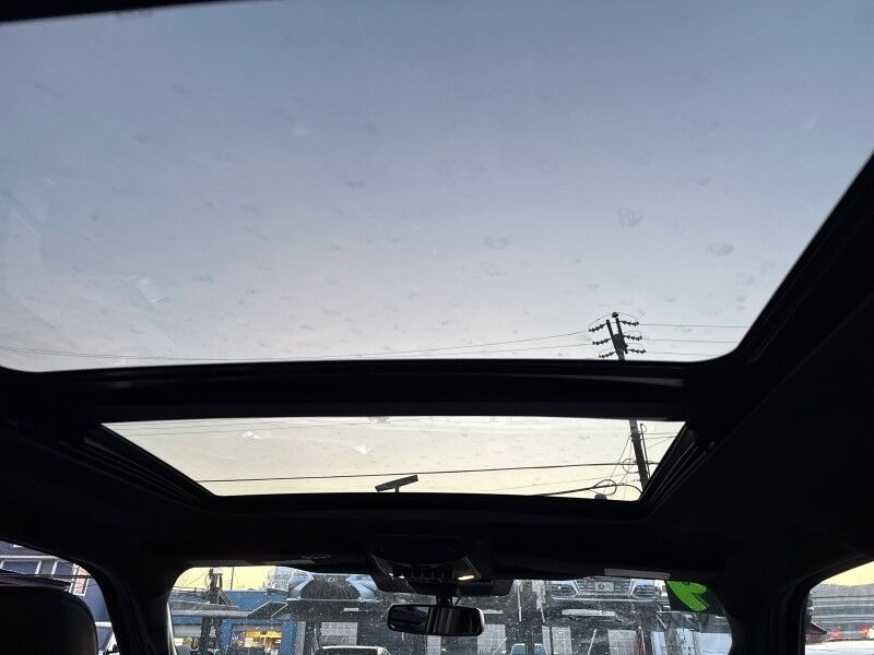 2019 Ford F-150 Raptor SuperCrew 4WD w/ Equipment Group 802A Luxury Arlington VA