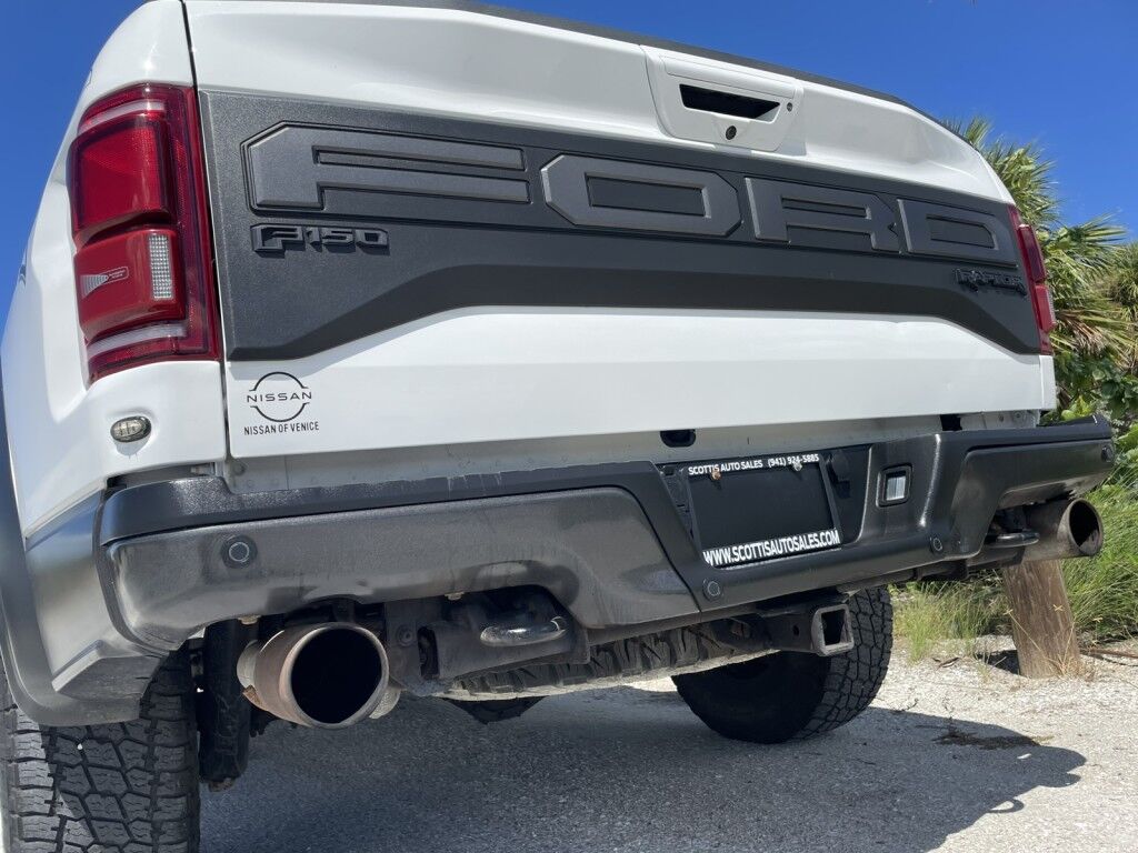 2019 Ford F-150 Raptor~4X4~5.6&apos; BED LENGTH~ADJUSTABLE LUMBAR SUPPORT~APPLE CARPLAY~BLIND SPOT WARNING~CRASH SENSORS~ECOBOOST~LEATHER SEATS~LUXURY PACKAGE~POWER LOCLING TAILGATE~REMOVABLE TAILGATE~TECHNOLOGY PACKAGE~TOW/HAUL MODE Sarasota FL